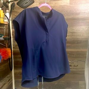 Figs Women's Rafaela scrub top navy blue XL